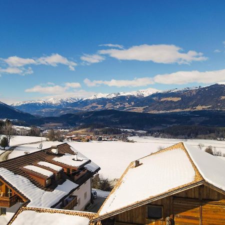 Weliserhof Brunico Bagian luar foto