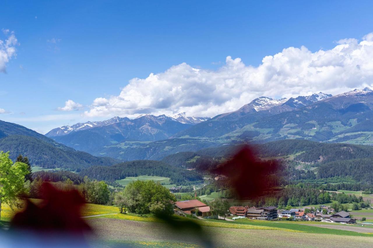 Weliserhof Brunico Bagian luar foto