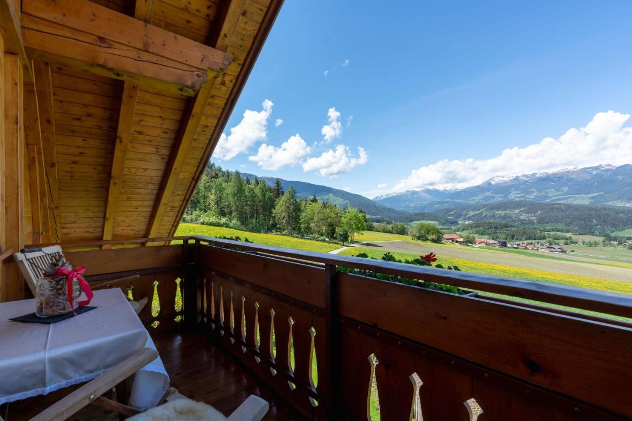Weliserhof Brunico Bagian luar foto