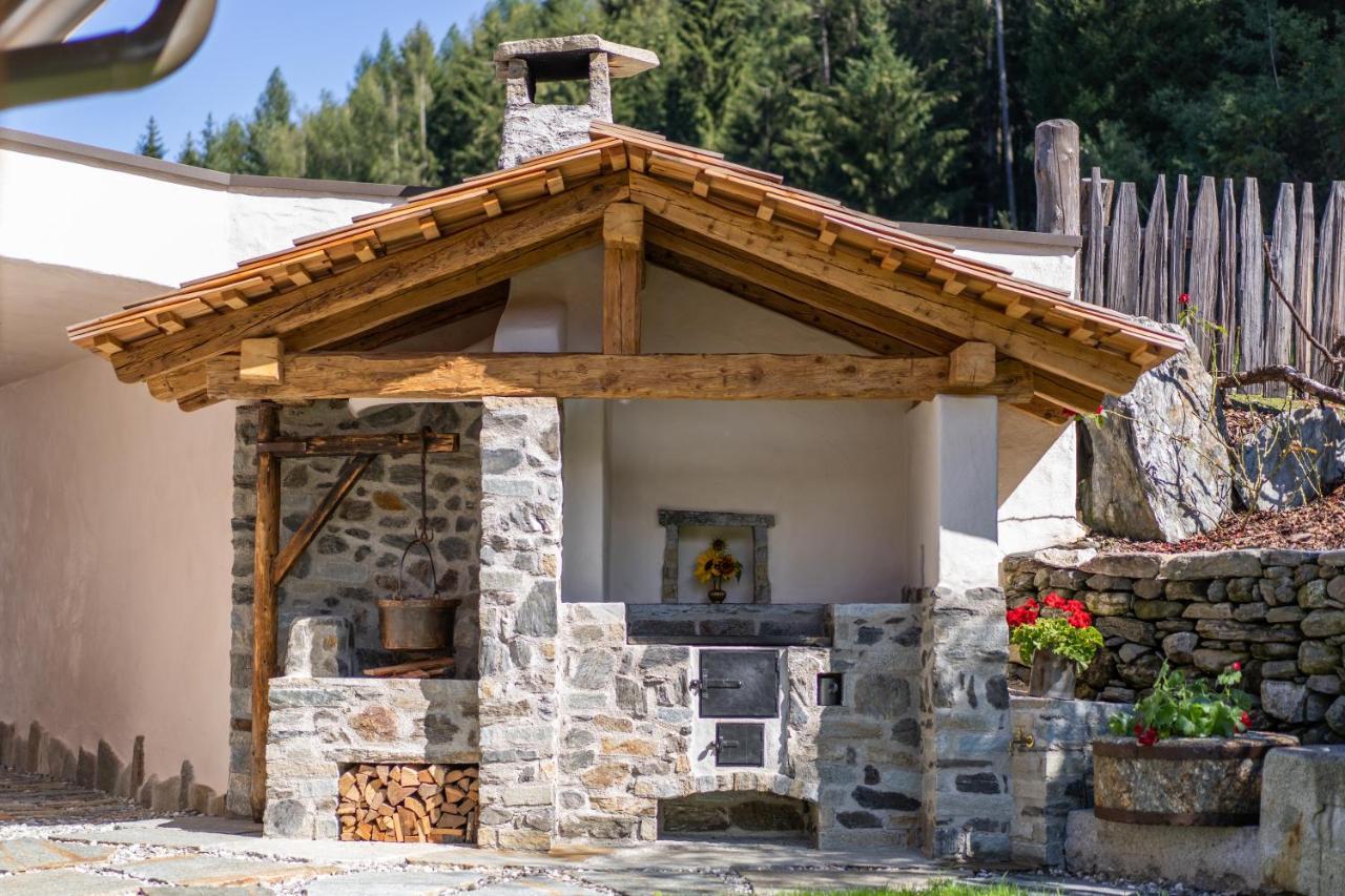 Weliserhof Brunico Bagian luar foto