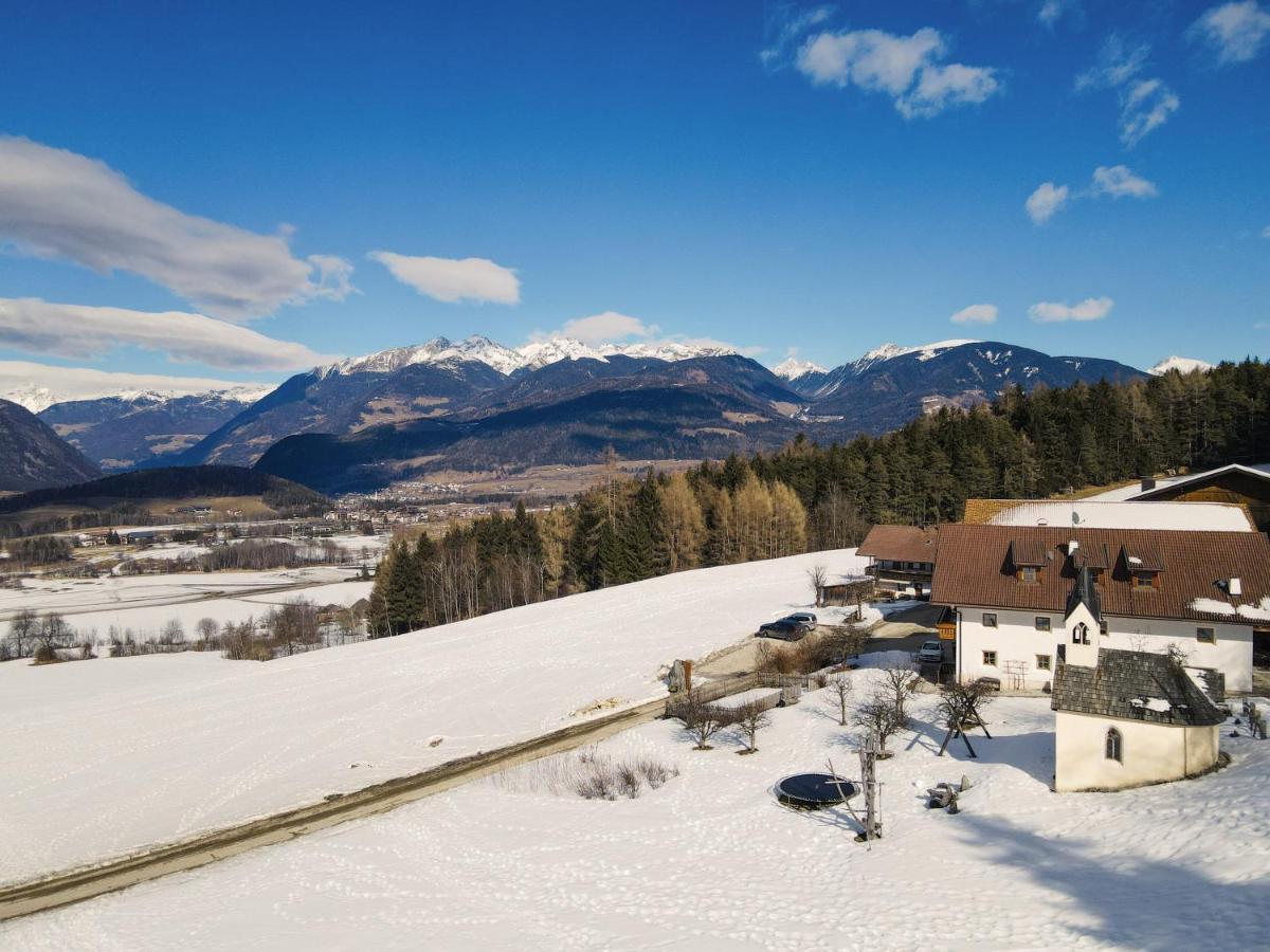 Weliserhof Brunico Bagian luar foto