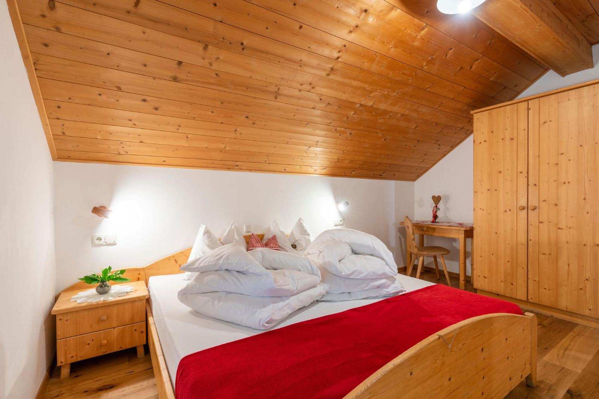 Weliserhof Brunico Bagian luar foto