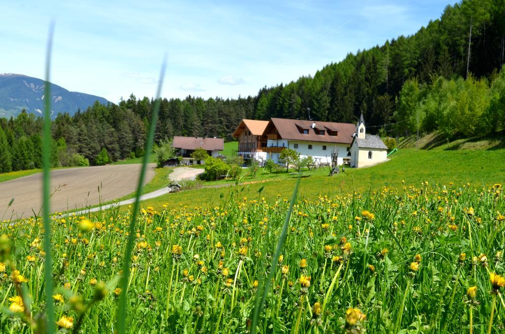 Weliserhof Brunico Bagian luar foto